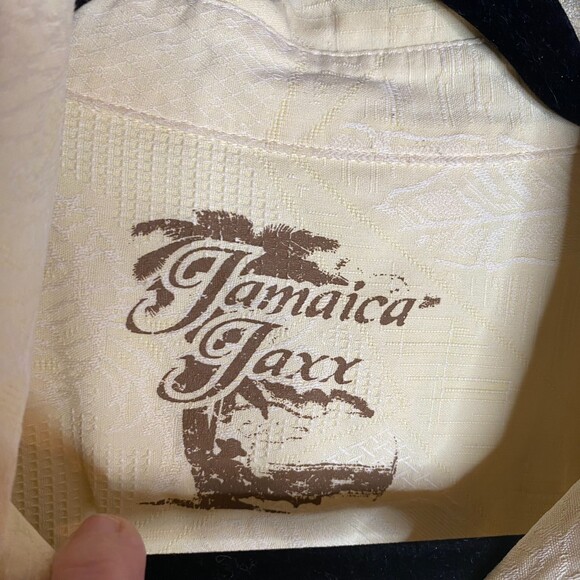 Jamaica Jaxx 100% Silk Hawaiian Tropical Embossed Design Yellow Mens Size XL - Picture 8 of 13